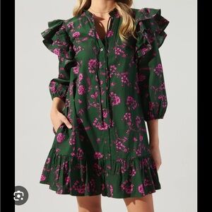 NEVER WORN SUGARLIPS DRESS